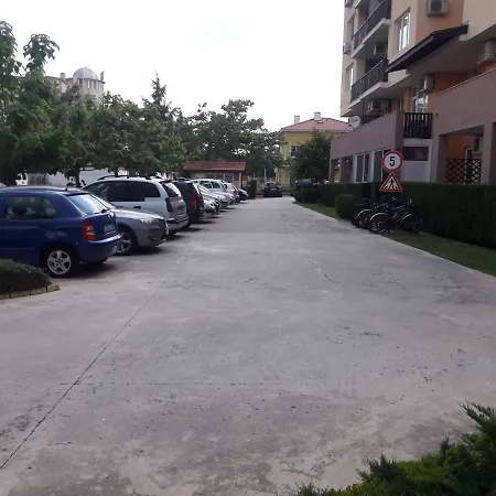 шато Apartmán Acheloj